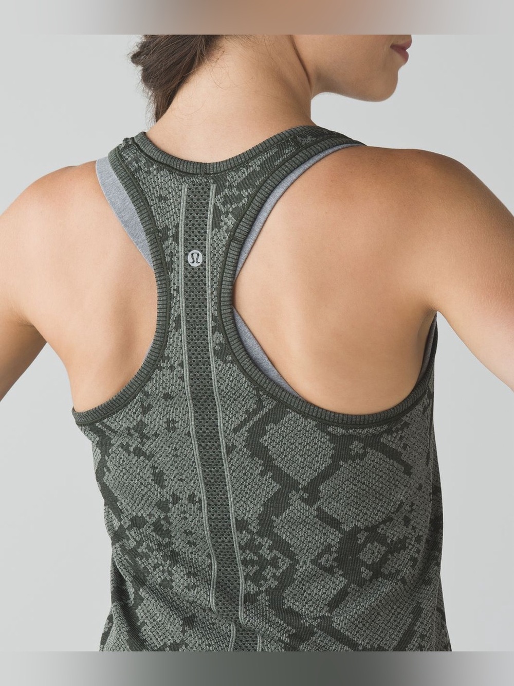 Lululemon Swiftly Tech Racerback Size 12 - Picture 8 of 10